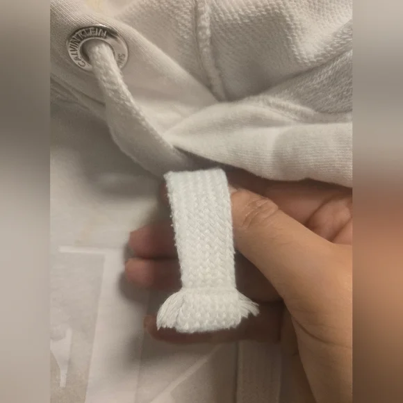 Calvin Klein Cream Crop Tie Front Hoodie Sz Medium - Picture 6 of 8